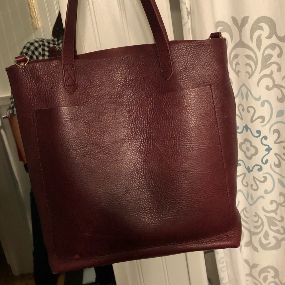 Madewell Medium Transport